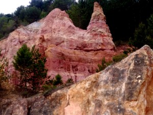 Les terres rouges de Bédoin