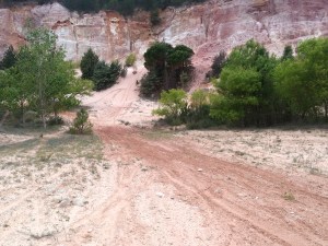 Les terres rouges de Bédoin